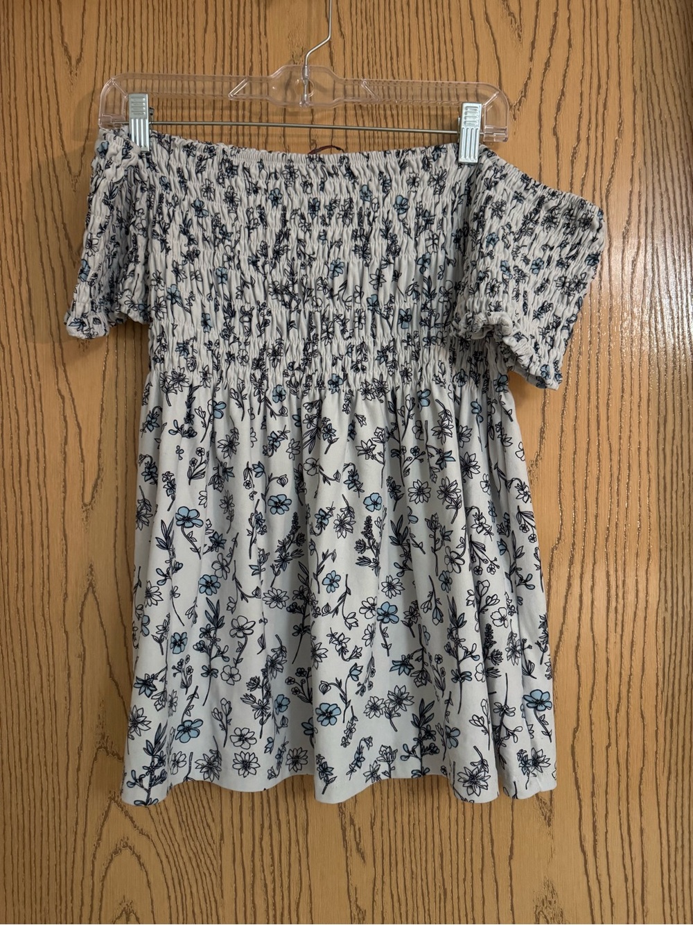 Off-Shoulder Floral Summer Top in White and Blue
